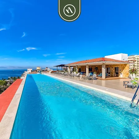 Luxury 2 Bedroom In Romantic Zone - Rooftop Pool